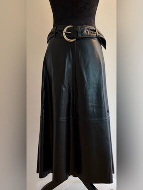 Bailey 44 ladies faux leather skirt. Black. Size large. New with tags.